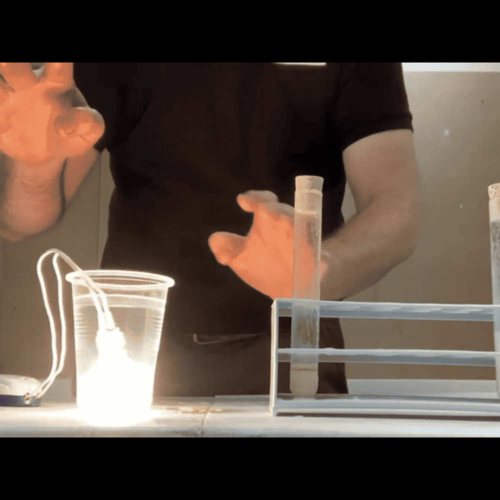 Soudal Multi Spray Lubricant - Gallery Image - Video Still 5