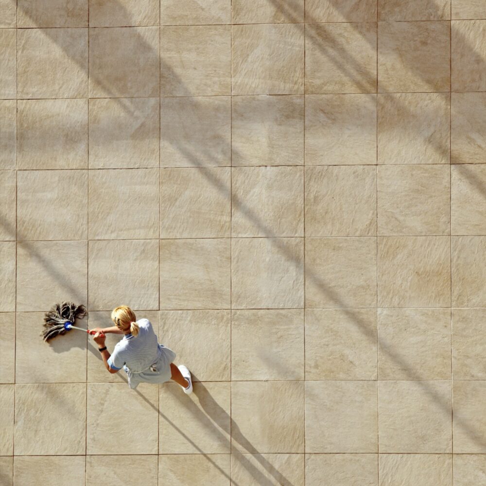 Stain proof Daily Floor Cleaner - Image 2