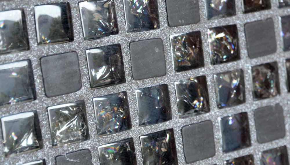 Starlike EVO Epoxy Grout in Metallic Finish - Feature Image