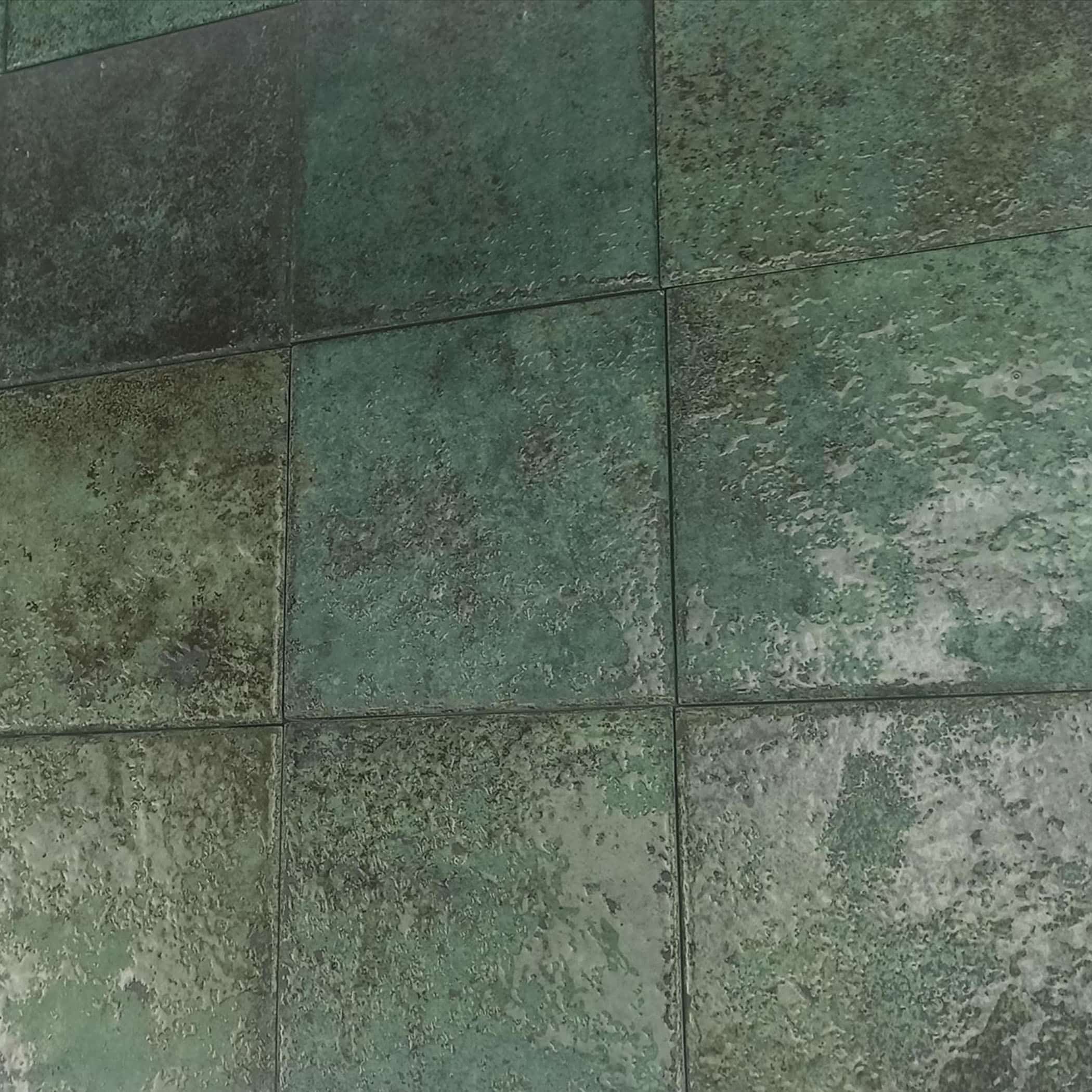 Tahiti Emerald Gloss Square Tile - Gallery Image