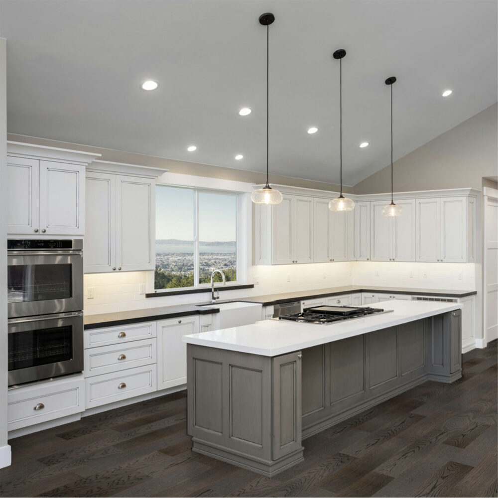 Sunstar Oak Classics - Wide Board Flooring - HW006-Wide Empire-Wide - Gallery Image
