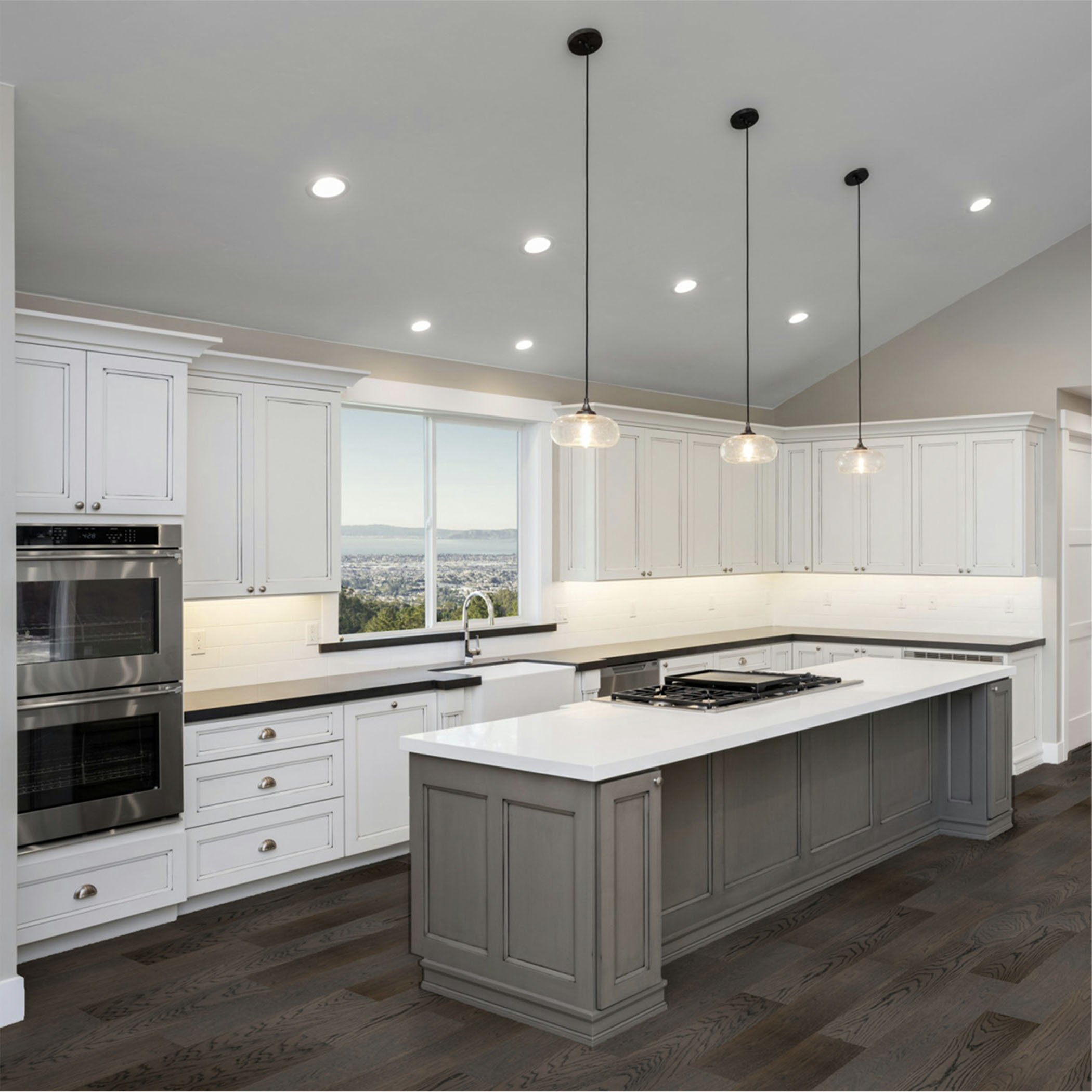Sunstar Oak Classics - Wide Board Flooring - HW006-Wide Empire-Wide - Gallery Image