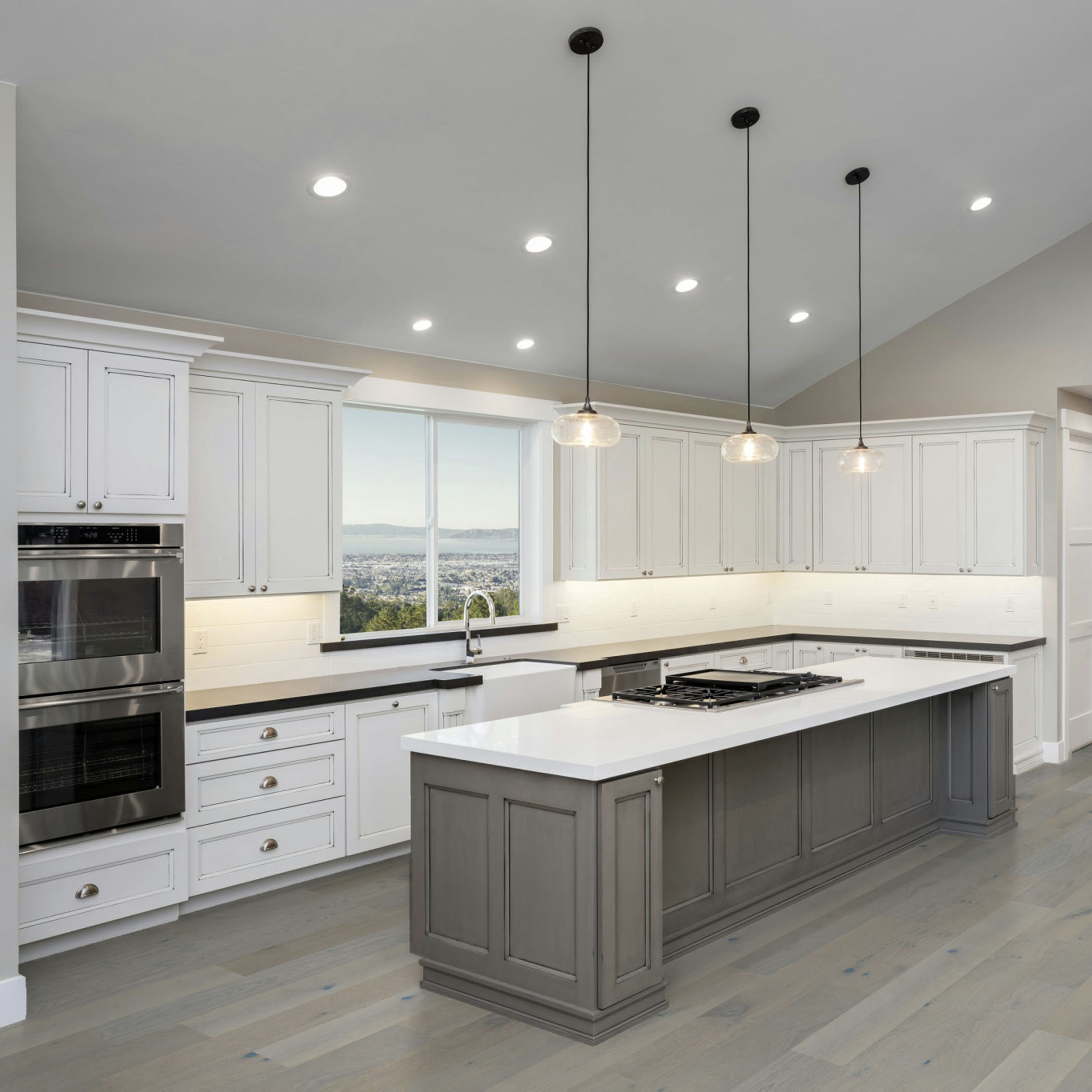 Sunstar Oak Classics - Wide Board Flooring - HW025-Wide Thora-Wide - Gallery Image