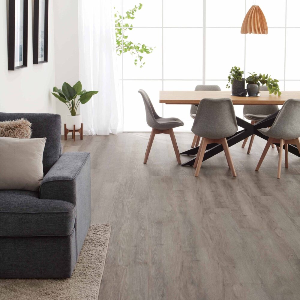 Sunstar Naturale 5.0 Flooring - NP524 Light Driftwood
