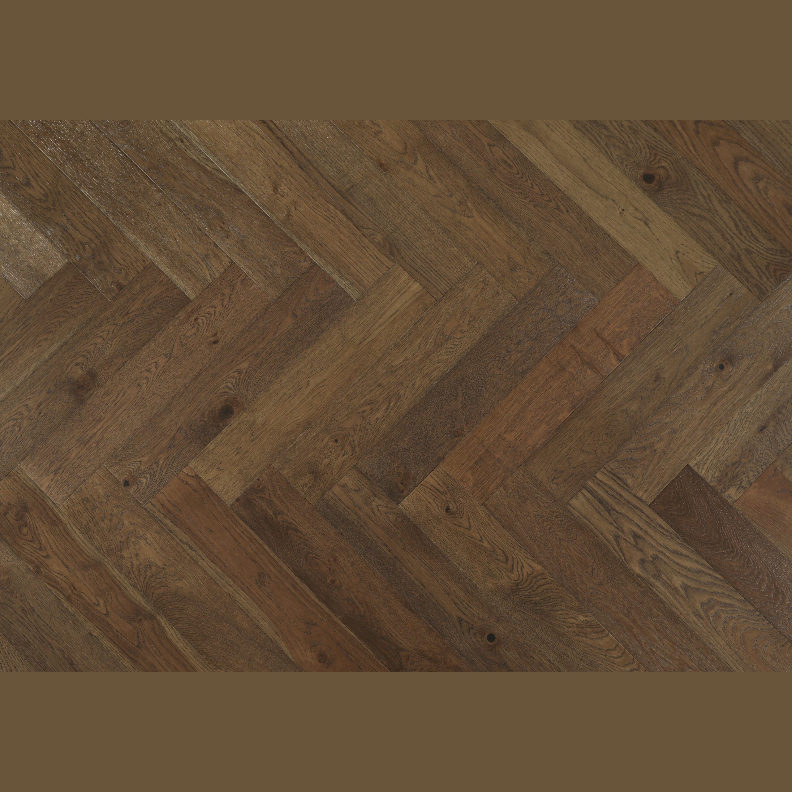 Sunstar Oak Classics - Herringbone Flooring - HW021-RZ Clunes-Herringbone - Gallery Image