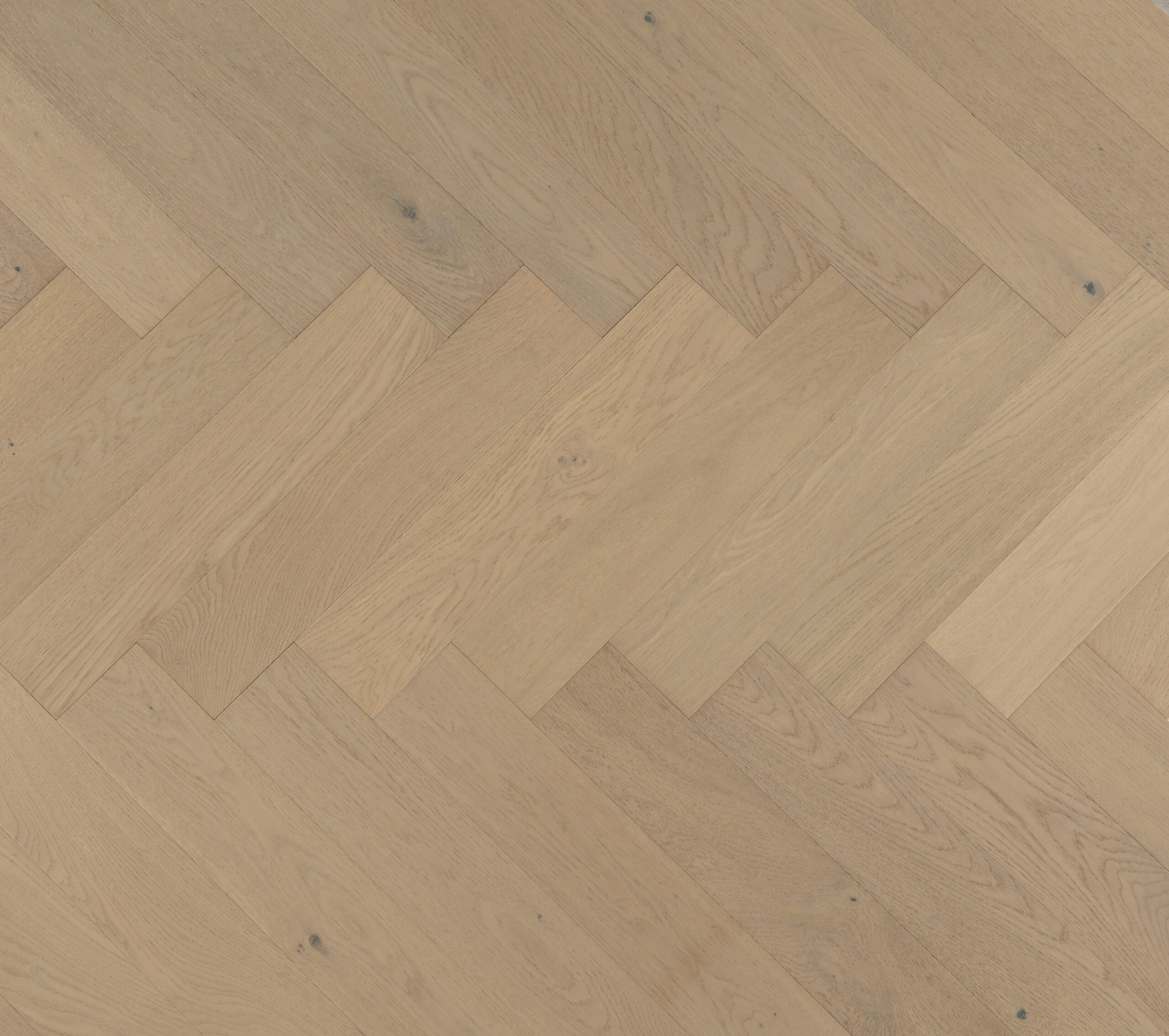 Sunstar Oak Classics - Herringbone Flooring - HW029-RZ Colebatch-Herringbone - Gallery Image